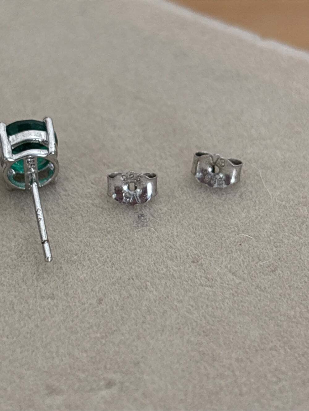 Sterling Silver ~1.2 tcw Round Cut Lab Created Green Emerald Stud Earrings - Picture 6 of 12